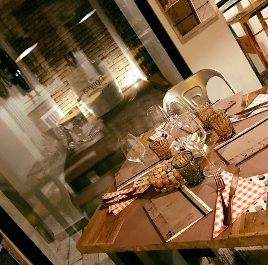 Rossodivino Hotel Cavriago Kültér fotó